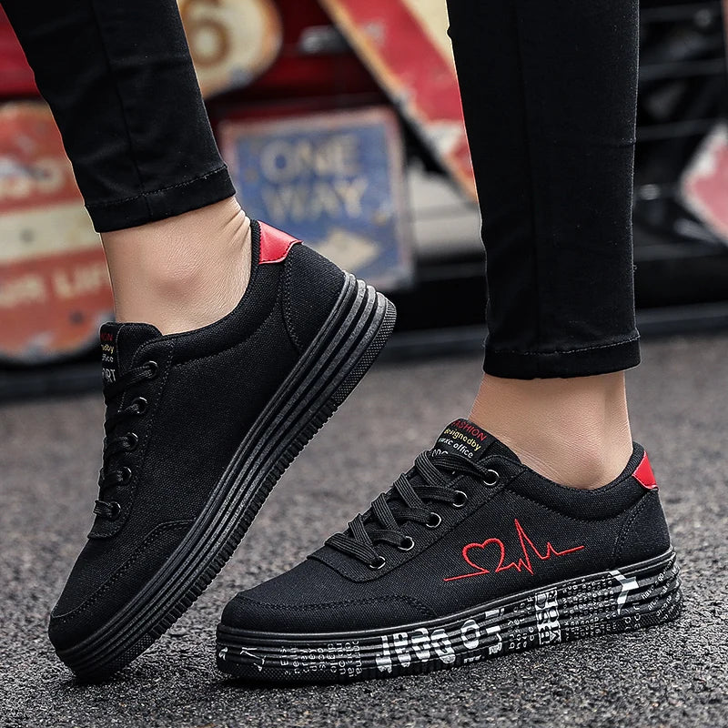 Women's Heart Design Sneakers for Women, Lace Up Soft Sole Platform Comfy Skate Shoes, Low-top Mid Top Valentine's Day Shoes, Me