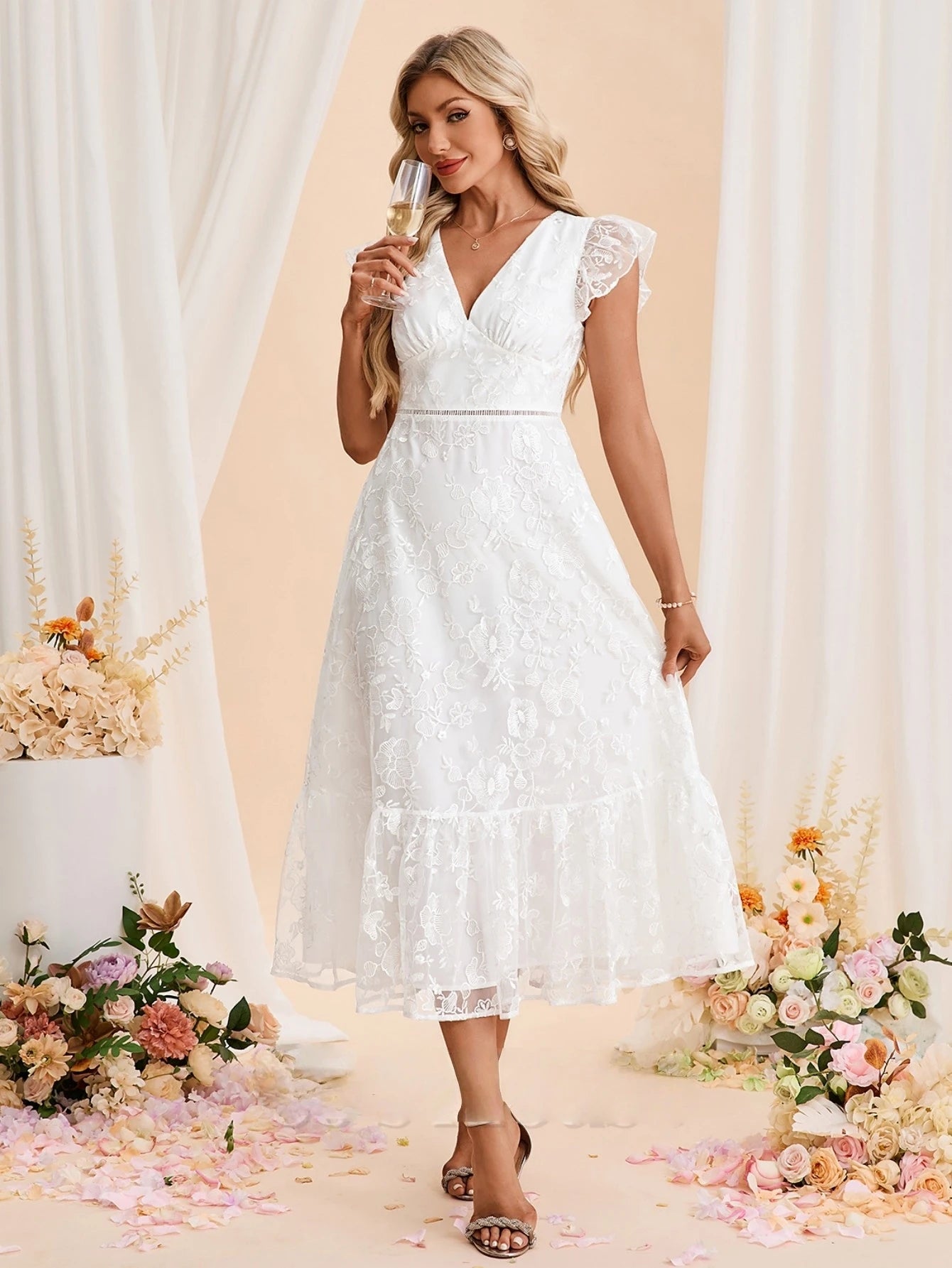 Embroidered V-Neck Short Sleeve A-line Tulle Midi Dress