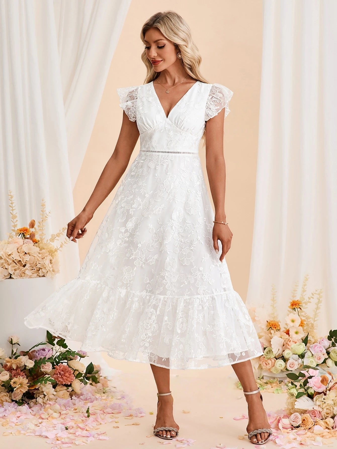 Embroidered V-Neck Short Sleeve A-line Tulle Midi Dress