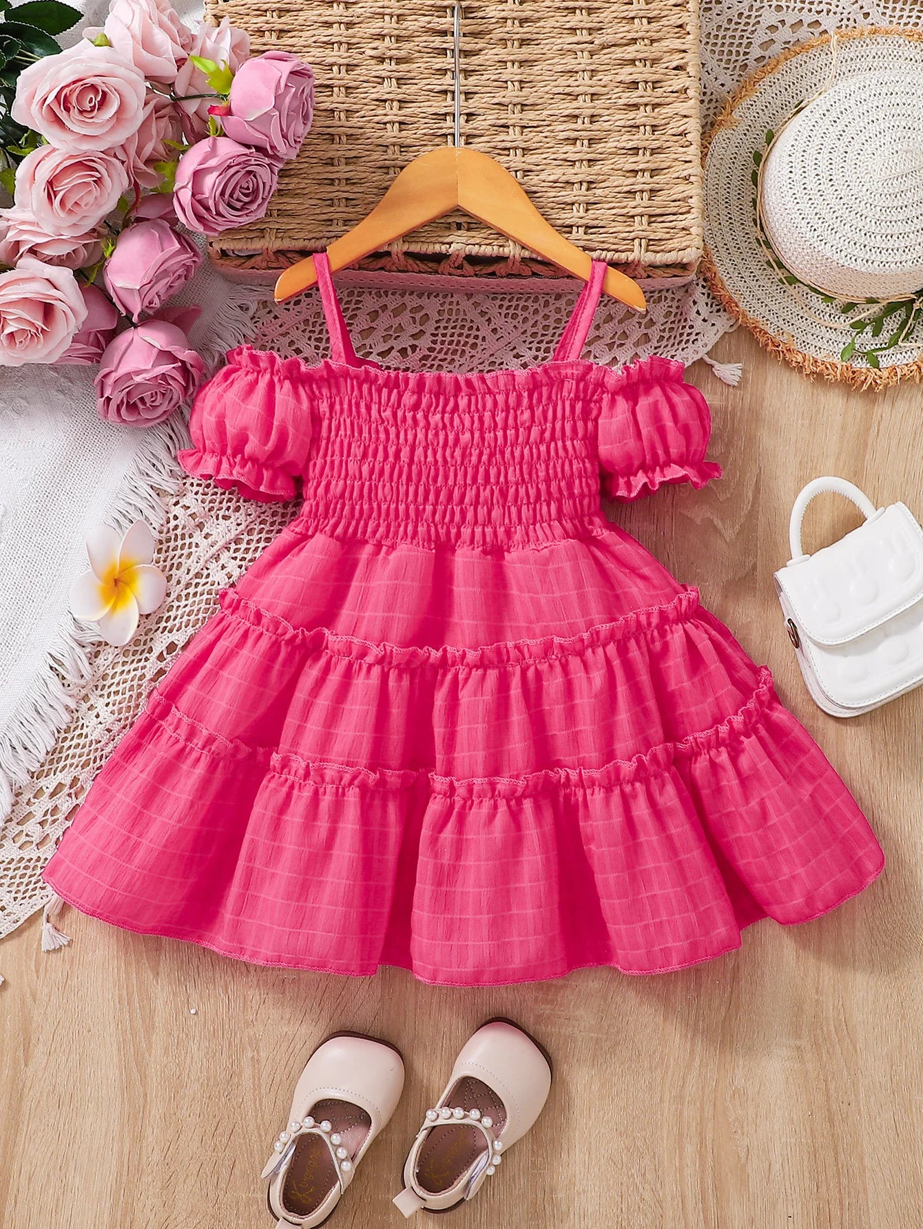 2025 New Girl's Dress with Embroidered Sleeves and Splicing Cake Skirt for Baby Girls 2 and 6 Years Old, Fashionable and Stylish