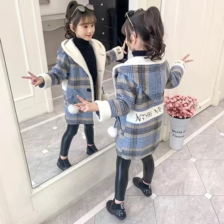 Fashion Girls clothing Jackets Autumn Winter parka Clothes Medium Long coat windbreaker Plaid Thicken Lamb Children Woolen Coats