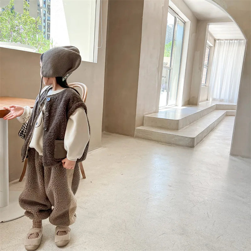 2025 Winter New Children Warm Trousers Baby Loose Lamb Fleece Pants Toddler Girls Casual Pants Solid Baby Boys Harem Pants