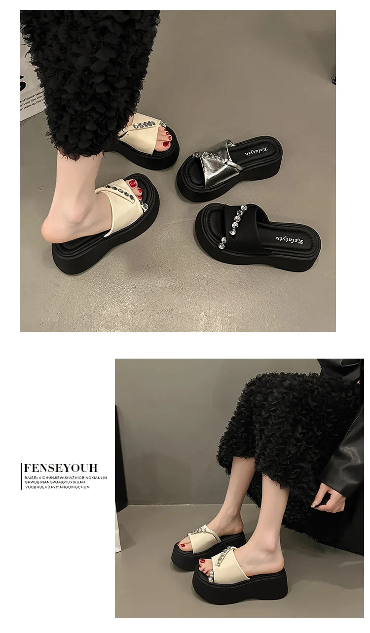 2024 Rhinestones Summer Sandals for Women Fashion Outdoor Wear Slippers high-end Thick Soled Shoes Ladies Elegant Beach Sandals