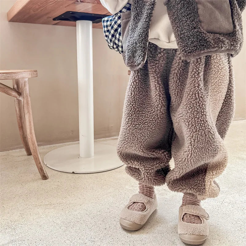 2025 Winter New Children Warm Trousers Baby Loose Lamb Fleece Pants Toddler Girls Casual Pants Solid Baby Boys Harem Pants