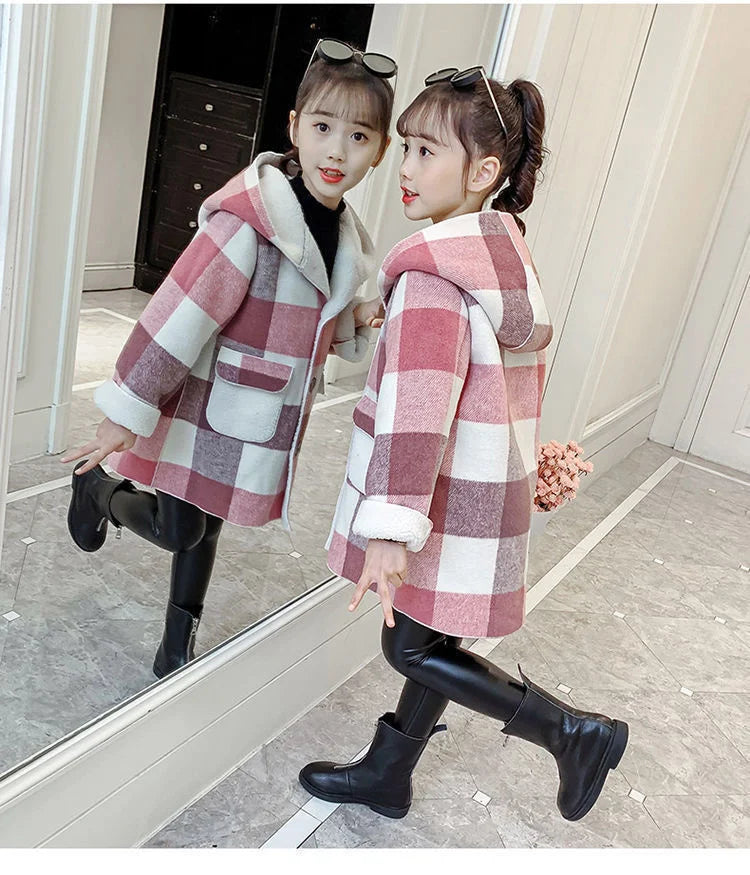 Fashion Girls clothing Jackets Autumn Winter parka Clothes Medium Long coat windbreaker Plaid Thicken Lamb Children Woolen Coats