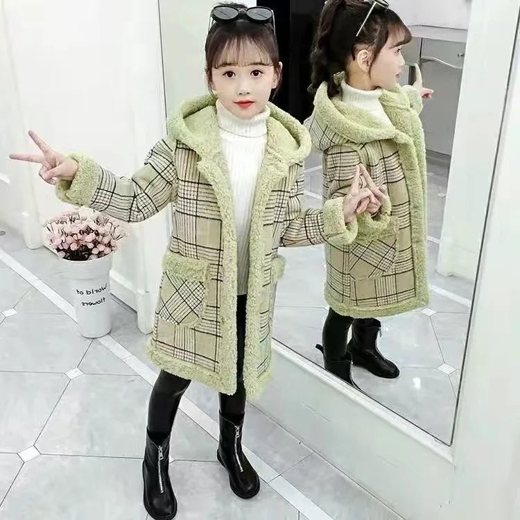 Fashion Girls clothing Jackets Autumn Winter parka Clothes Medium Long coat windbreaker Plaid Thicken Lamb Children Woolen Coats