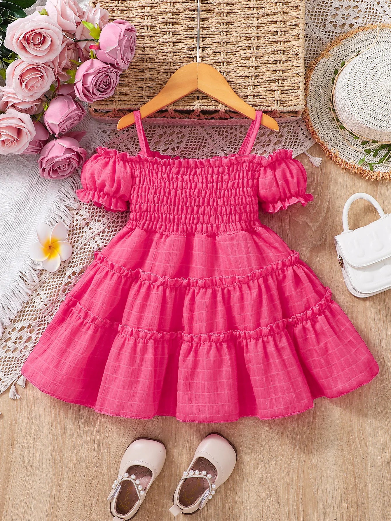 2025 New Girl's Dress with Embroidered Sleeves and Splicing Cake Skirt for Baby Girls 2 and 6 Years Old, Fashionable and Stylish