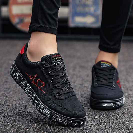 Women's Heart Design Sneakers for Women, Lace Up Soft Sole Platform Comfy Skate Shoes, Low-top Mid Top Valentine's Day Shoes, Me