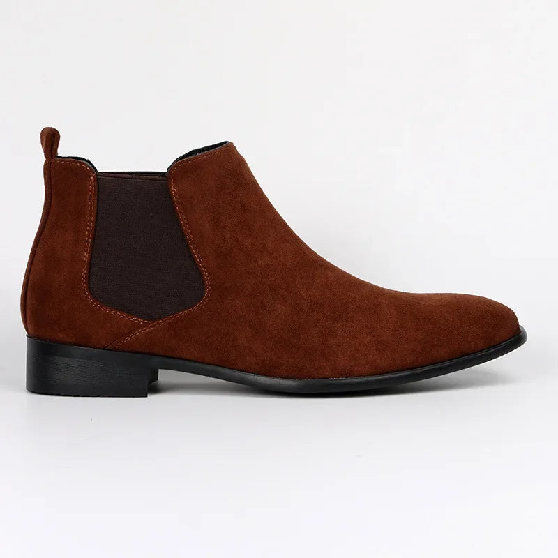 Men's Chelsea Boots Versatile Fashionable Short Boots Small Square Head Designer Shoes Heels Cowgirl Boots