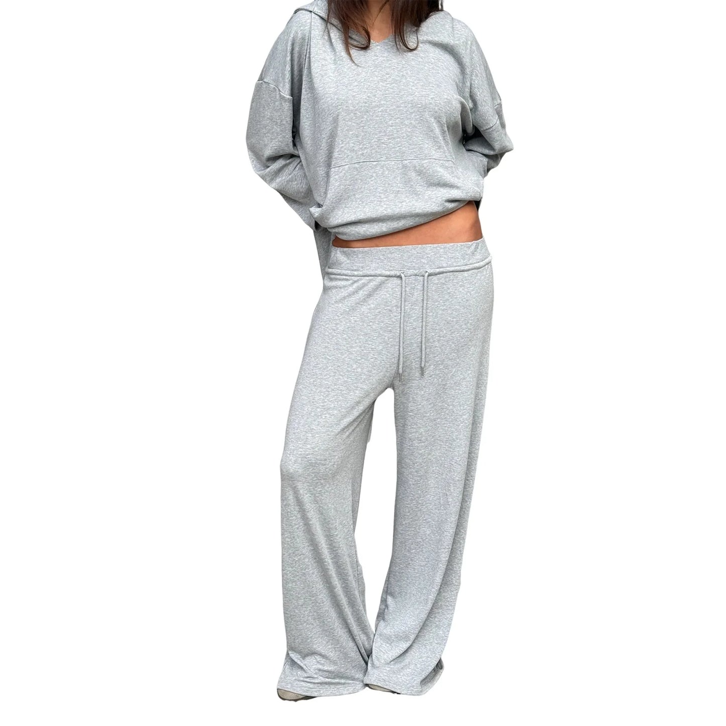 Women s Two-Piece Outfit Long Sleeve Hoodie and Pants Set in Solid Color with Convenient Pockets for Activewear