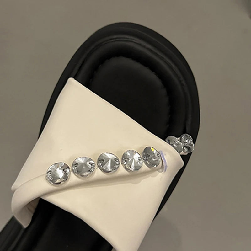 2024 Rhinestones Summer Sandals for Women Fashion Outdoor Wear Slippers high-end Thick Soled Shoes Ladies Elegant Beach Sandals
