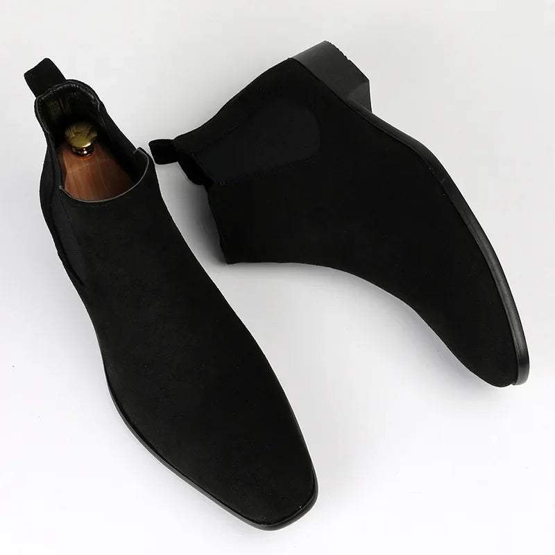 Men's Chelsea Boots Versatile Fashionable Short Boots Small Square Head Designer Shoes Heels Cowgirl Boots