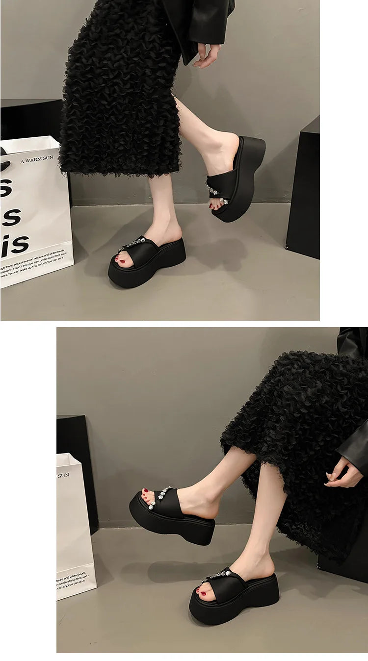 2024 Rhinestones Summer Sandals for Women Fashion Outdoor Wear Slippers high-end Thick Soled Shoes Ladies Elegant Beach Sandals